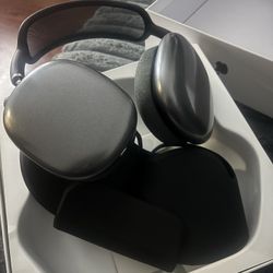 AirPods Max
