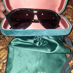Gucci Sunglasses  AUTHENTIC 💯