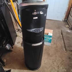 Water Dispenser 