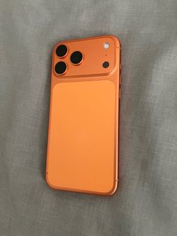 Apple Watch or iPhone 17 pro max 1250 or 17 pro $1125 unlocked