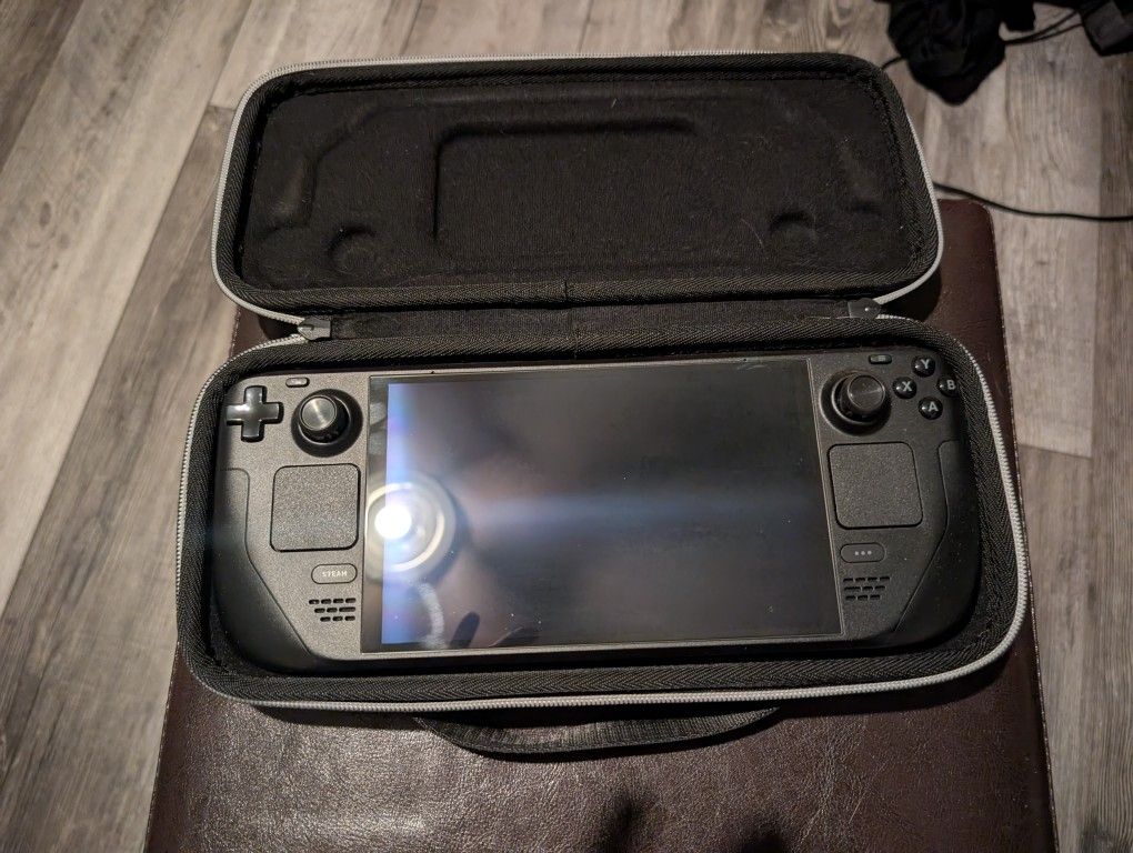 Steam Deck OLED + Dock