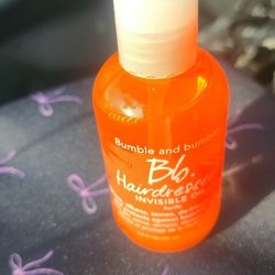Bumble & Bumble Hairdresser's Invisible Oil.