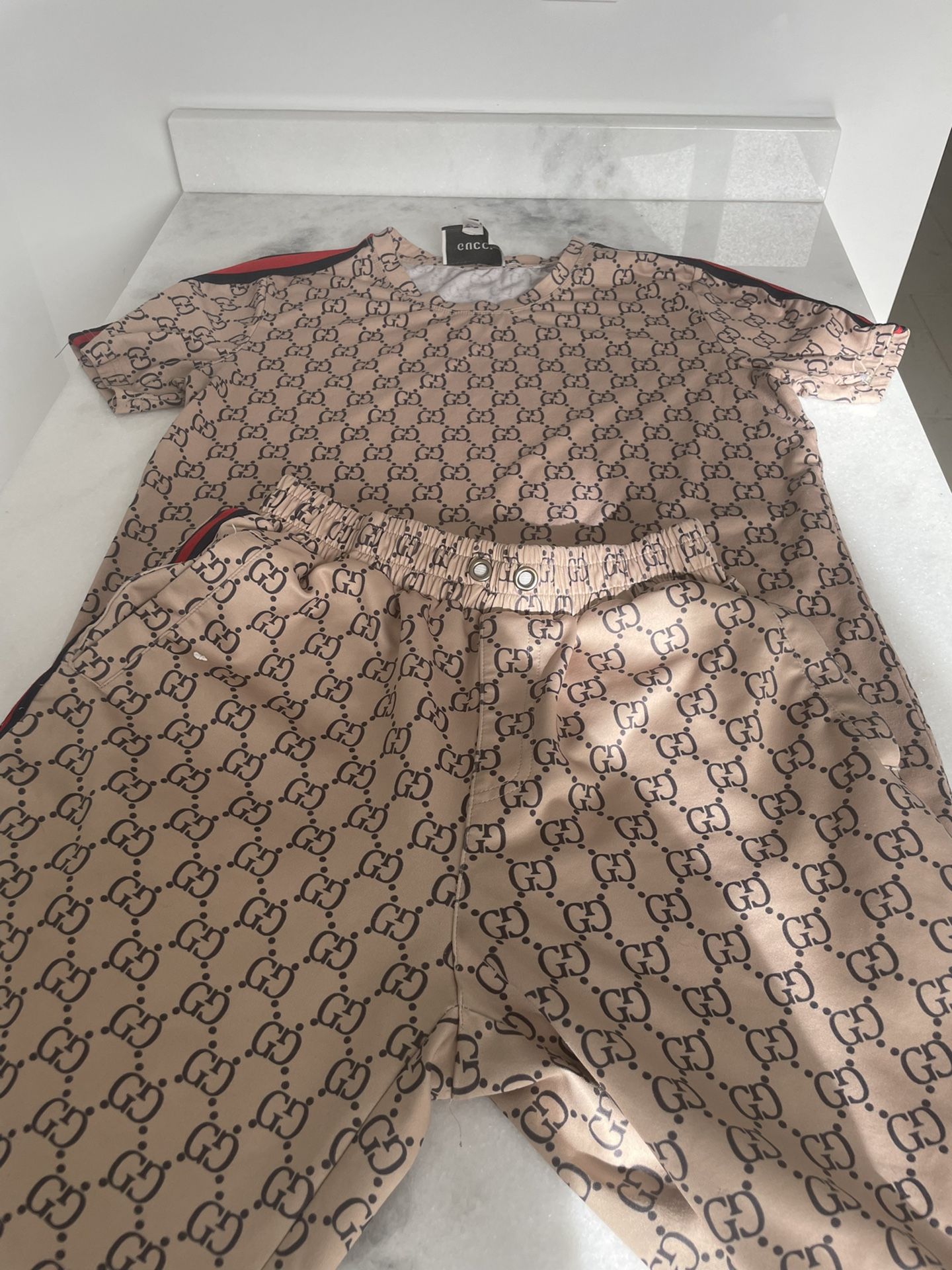 Gucci Shirt And Shorts