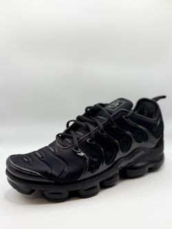 Nike Air VaporMax Plus Triple Black Sneakers