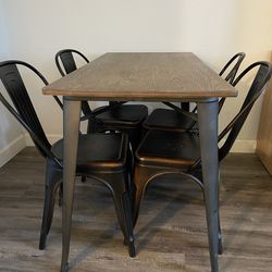 Kitchen Table +  Four Chairs 