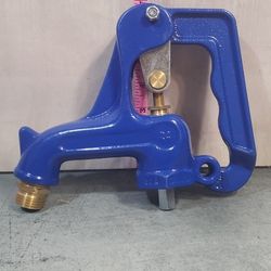 @CHV.  Yard hydrant, Frost proof yard hydrant, Frost free outdoor faucet