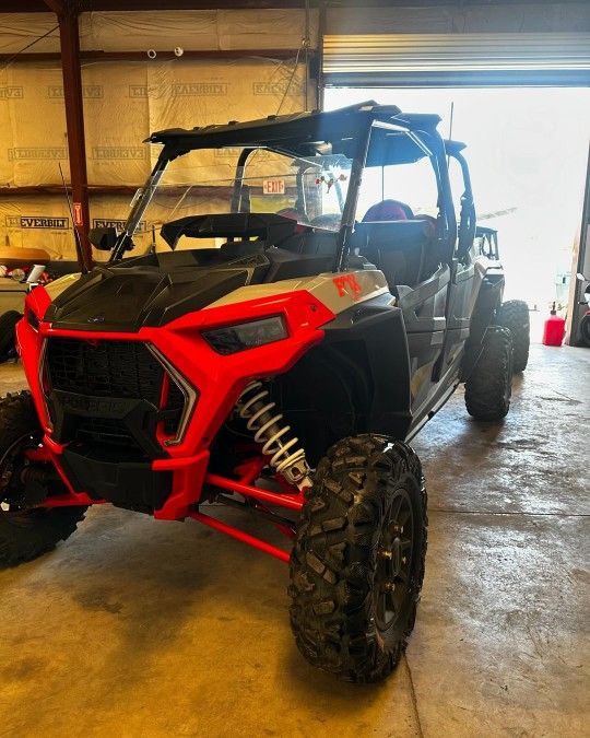 Rzr 2022