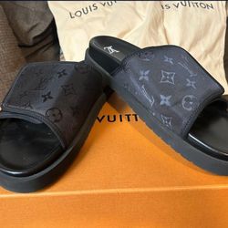 Louis Vuitton Miami Mule Slides Size 11