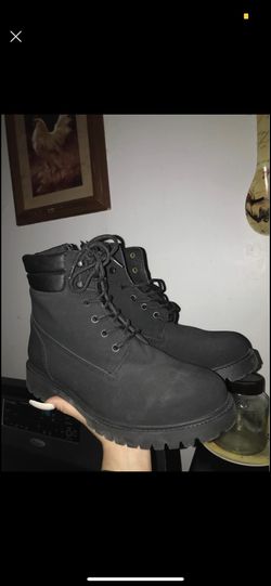 ALDO boots Size 8 men