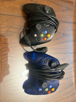 Original Xbox Wired Controllers – Lot of 2