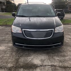 2013 Chrysler Town & Country