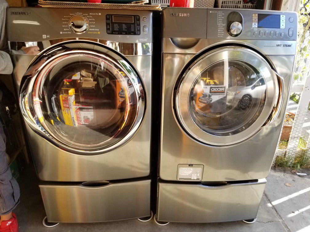 Samsung washer and Gas dryer W/Steam option on both