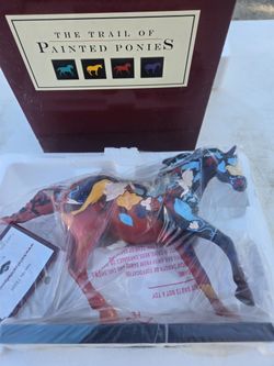 Collectible Trail Of Painted Ponies 