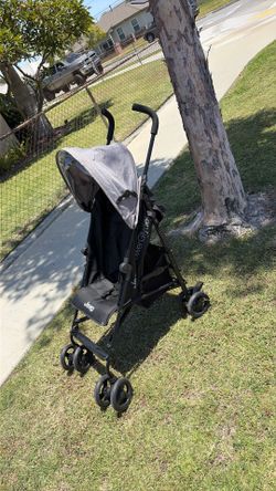 Baby stroller by JEEP power glyde retail $149