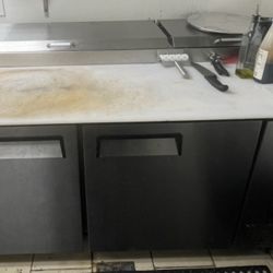 Bison 67" Pizza Prep Unit BPT-67