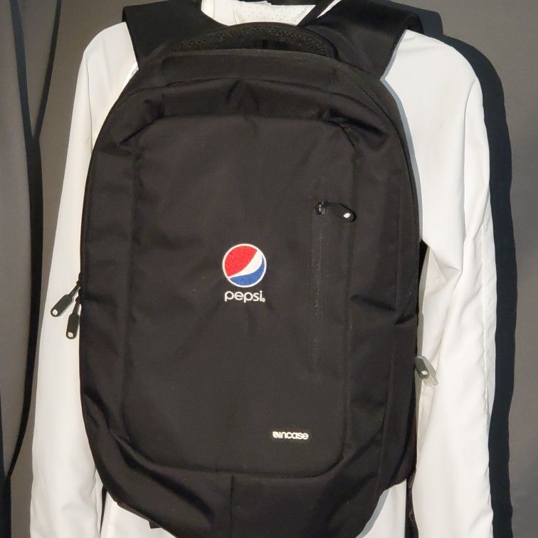 New Incase Pepsi Promo Backpack Laptop Bag RARE