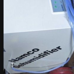 Dehumidifier 