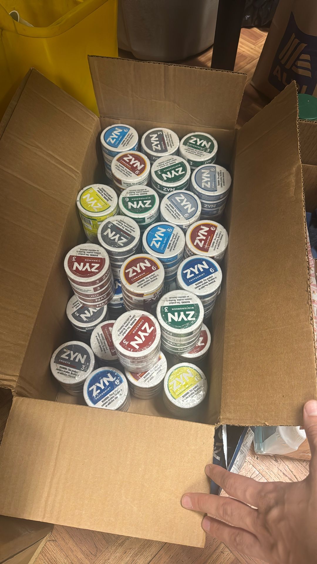 200 Packs of Zyns Mix 3 and 6 Mg