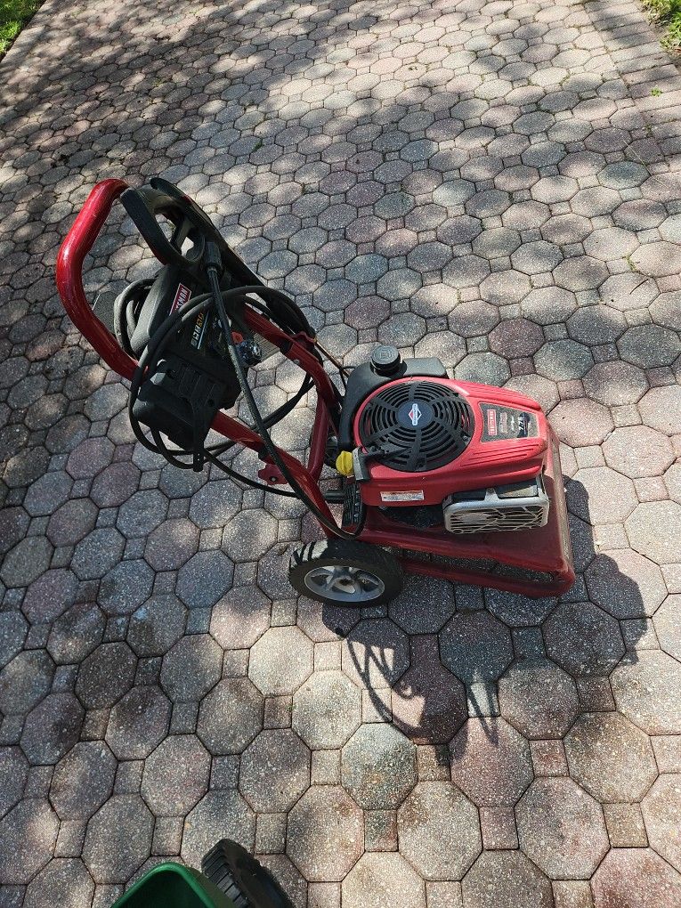 Craftsman 2700 Psi 2.3gpm Pressure Washer