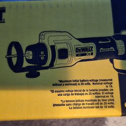 DEWALT
XR 20V Lithium-lon Cordless
Rotary Drywall Cut-Out Tool
(Tool Only) Brand New Sealed WARRANTY AND RECEIPT Included 