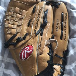 Rawlings Baseball Glove