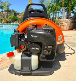 ECHO Backpack Blower – Excellent Condition – Reduced from $350 to $295