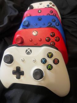 Used Xbox controllers