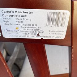 Excellent Condition Convertible Crib 