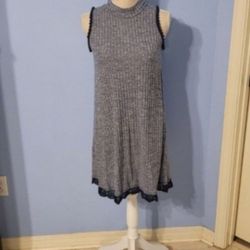 Red Camel Medium Juniors Dress 