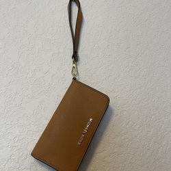 Michael Kors Wrist Wallet