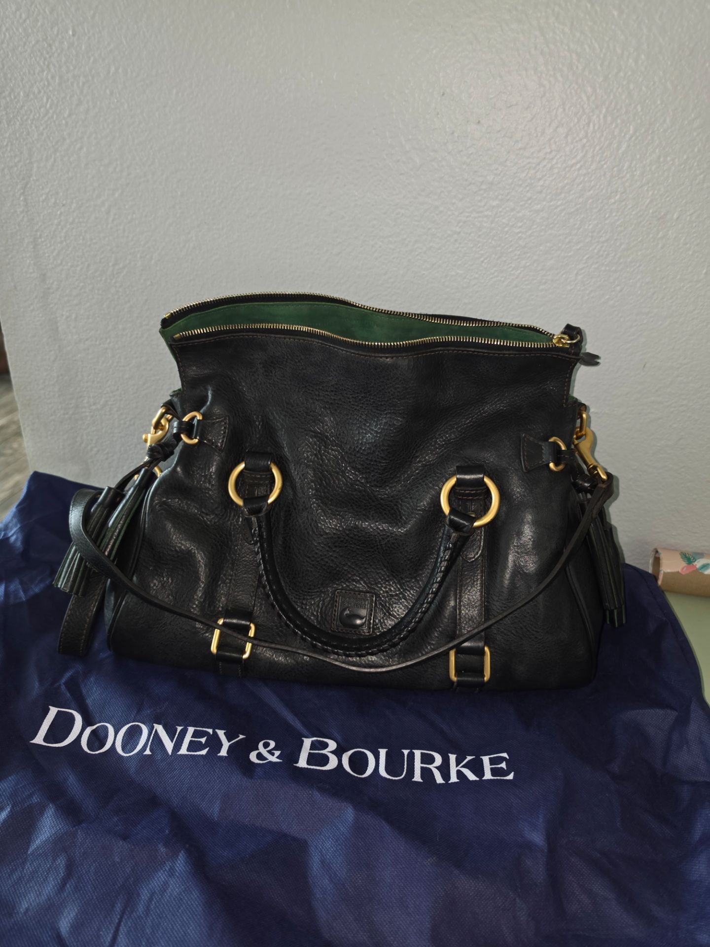 Dooney and bourke satchel