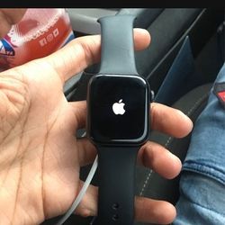 Apple Watch  Series 6 (44mil) Brand New 