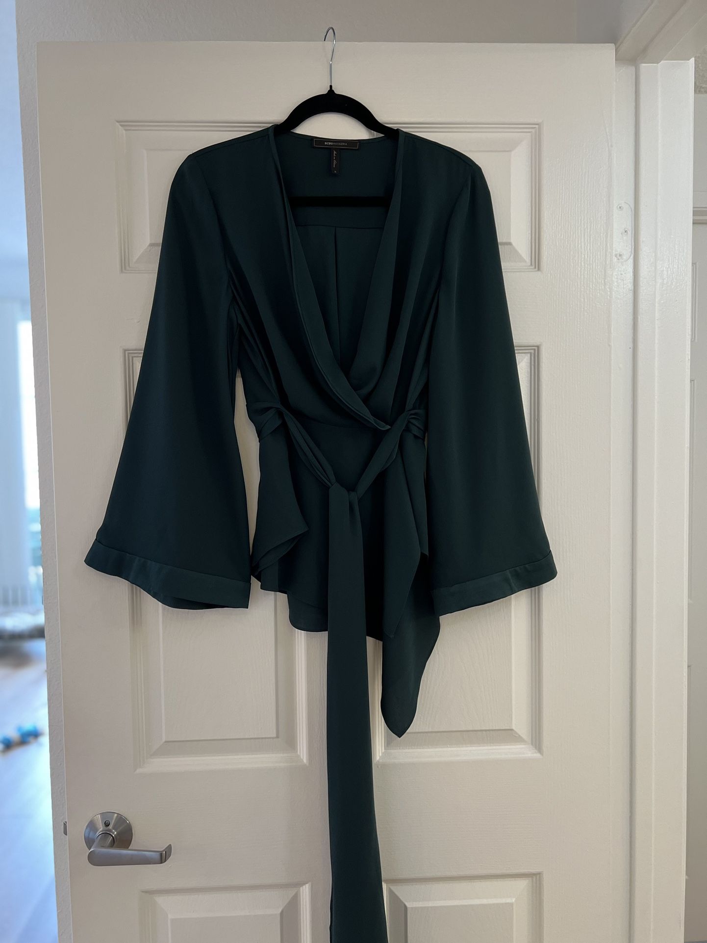 BCBGMAXAZRIA Shawl Collar Belted Top in Hunter Green, Size S