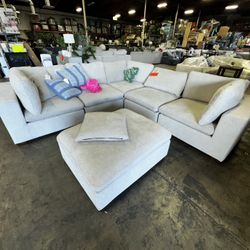 Thomasville Lowell 6-Piece Fabric Sectional Sofa 