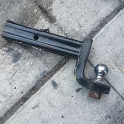 2.5 Inch Hitch Receiver w/2" Ball