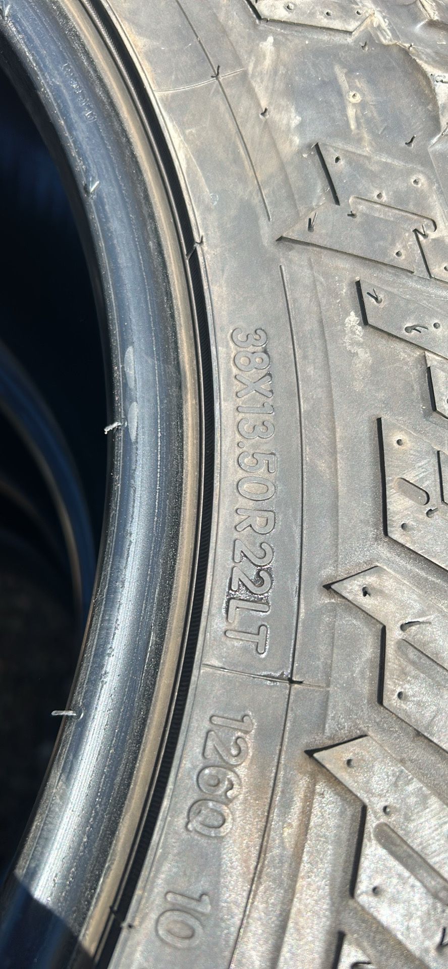 38/13.50r22