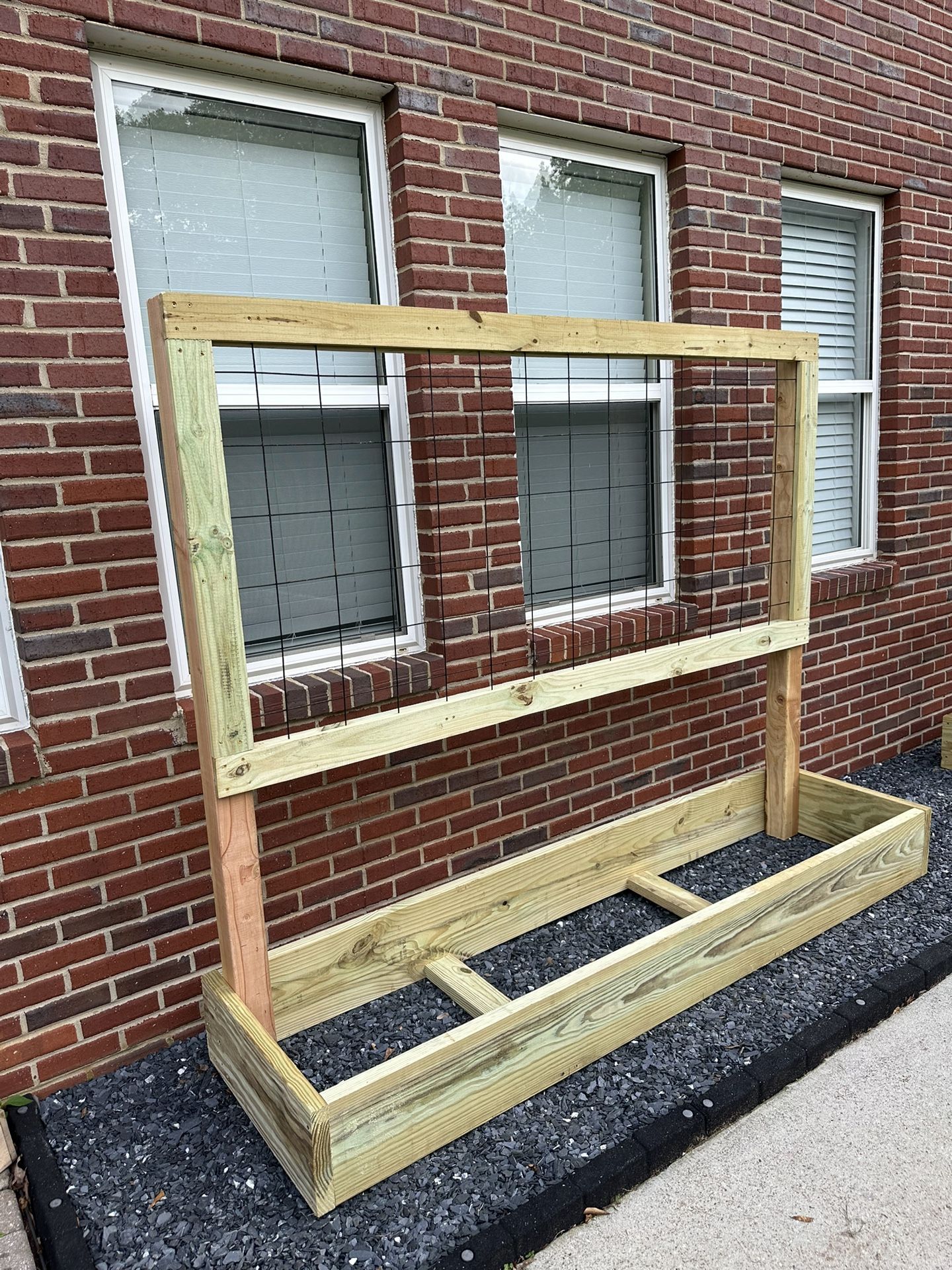 Box Planter With Trellis , Ideal For Climbing Plants