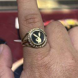 14k - 4.7 GRMS FREE FORM RING