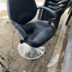 Barber chair