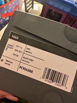 NB kid shoes