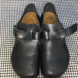 Birkenstock Women’s Black Sandals - Size 39B