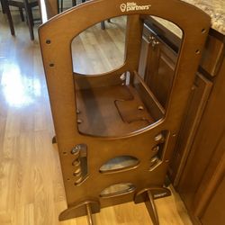 Toddler Tower Stepping Stool