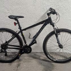 Jamis Trail Mountain Bike 