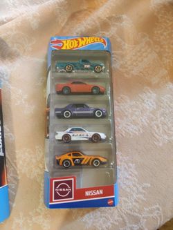 Hot Wheels Nissan 5 Pack 2023