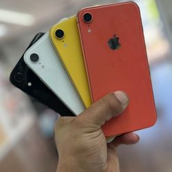 iPhone XR 128Gb Unlocked in Good Condition like new