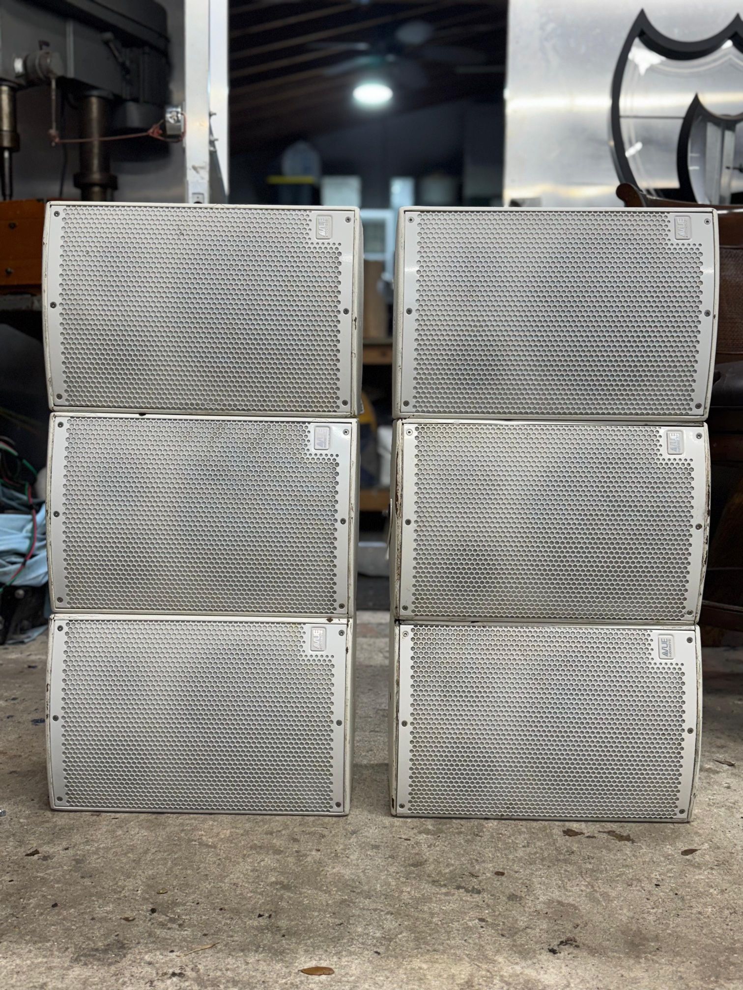 VUE Audiotechnik i 8tw