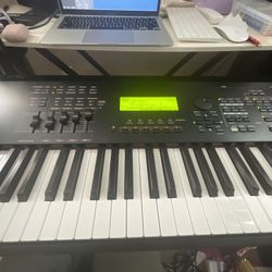 Yamaha S90es
