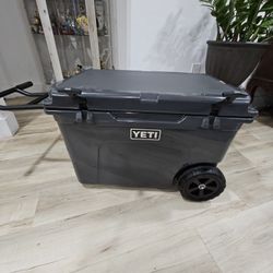 Yeti Tundra Cooler Brand New