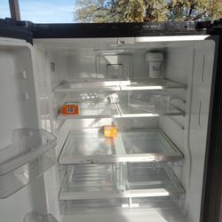 GE Refrigerator