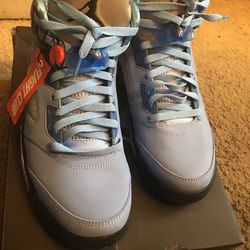 UNC Blue Jordan 5s Size 9.5 $125